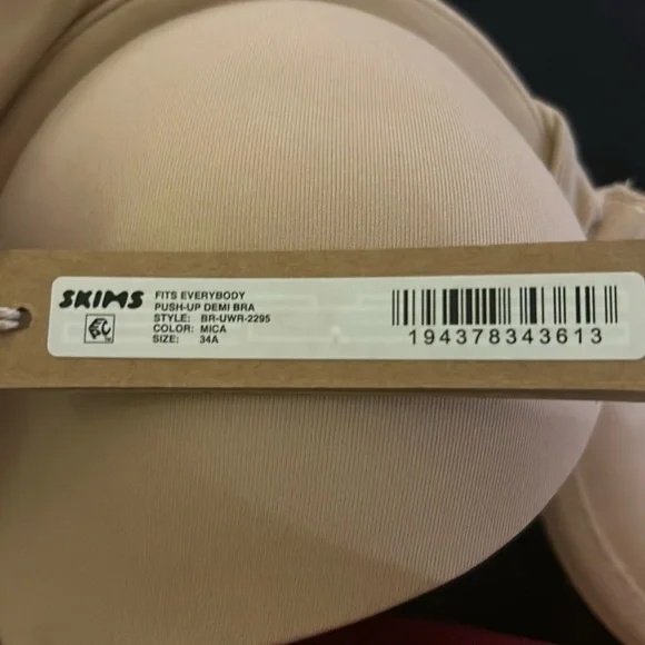 SKIMS Fits Everybody PUSH-UP Demi BRA - 2295 size 34A MICA - Picture 5 of 5